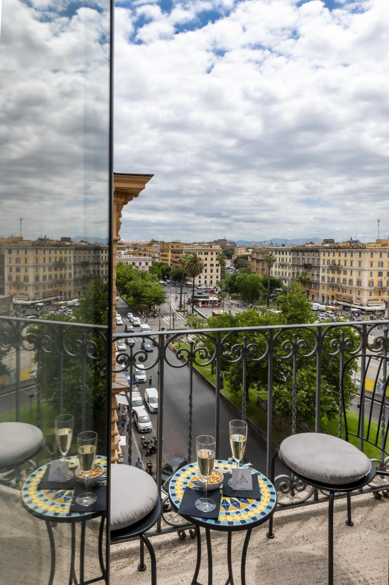 Bed and Breakfast St Peter Twelve Рим Экстерьер фото