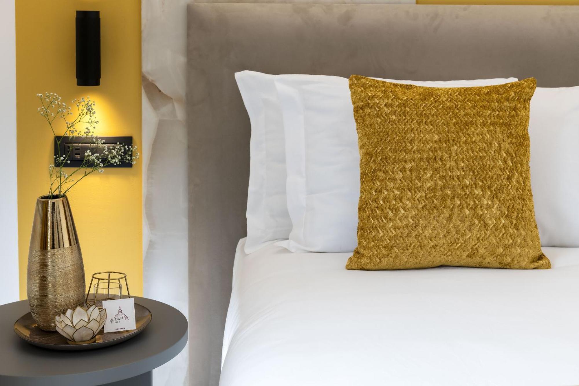 Bed and Breakfast St Peter Twelve Рим Экстерьер фото