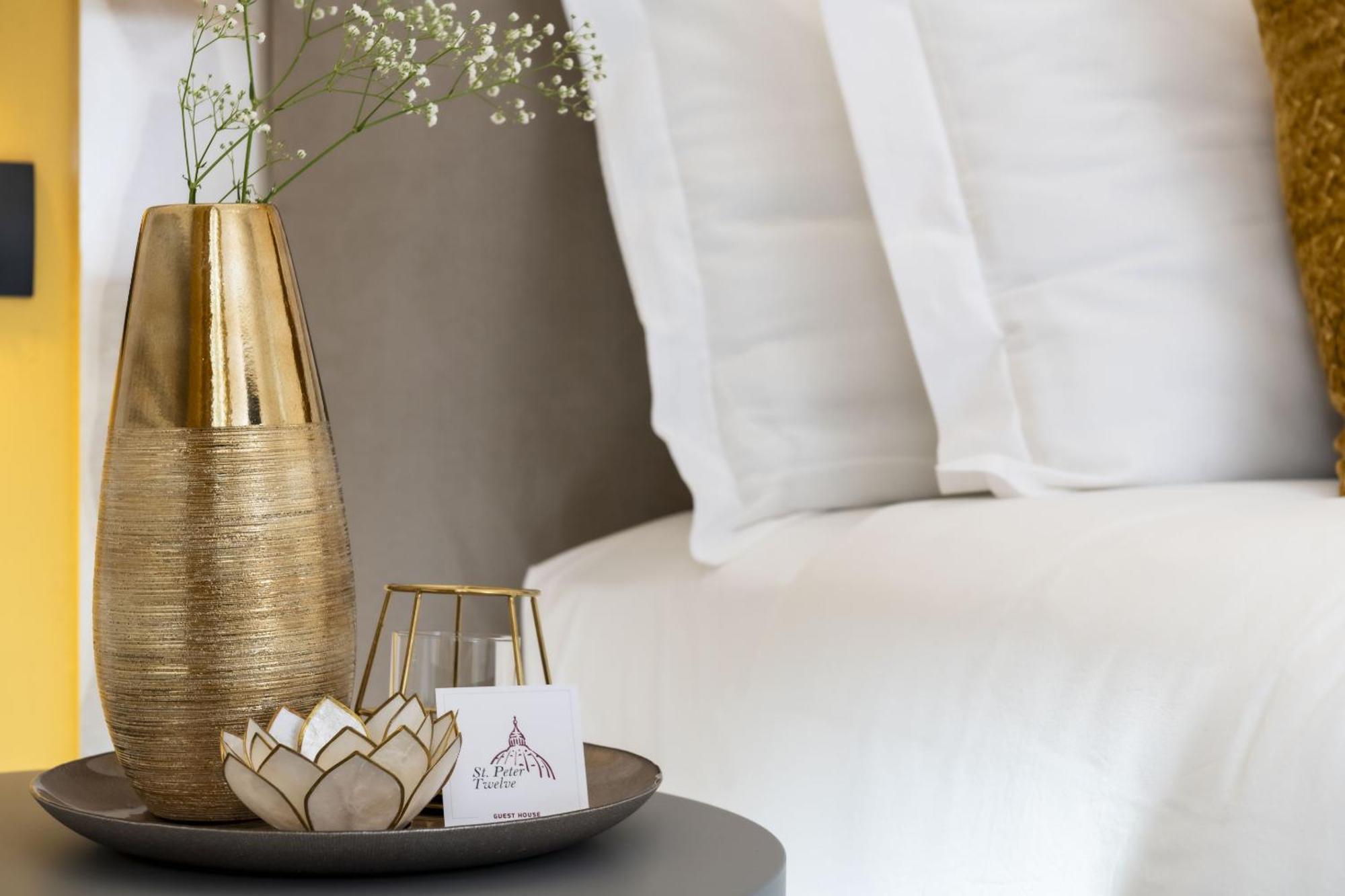 Bed and Breakfast St Peter Twelve Рим Экстерьер фото